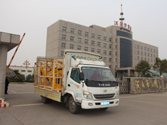 ga黄金甲体育游乐挖掘机发往四川