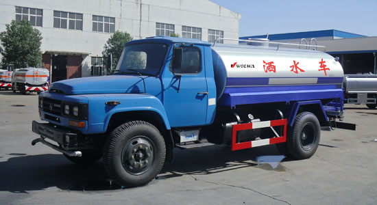 ga黄金甲体育洒水车